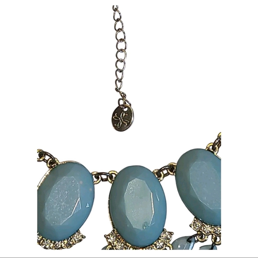 Simply Vera Wang Blue Acrylic & Rhinestone Statement Necklace Silver Tone 17-19" - Picture 3 of 4